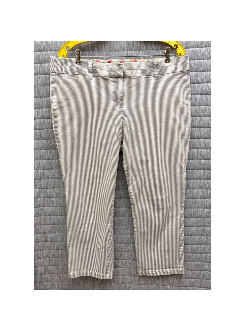 Boden Cropped Pants Women's UK 16 / US 12 Gray White Stripe Straight Leg Office - Picture 1 of 10